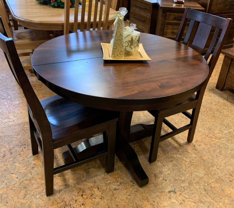 Wormy Maple Cambridge Pedestal Table